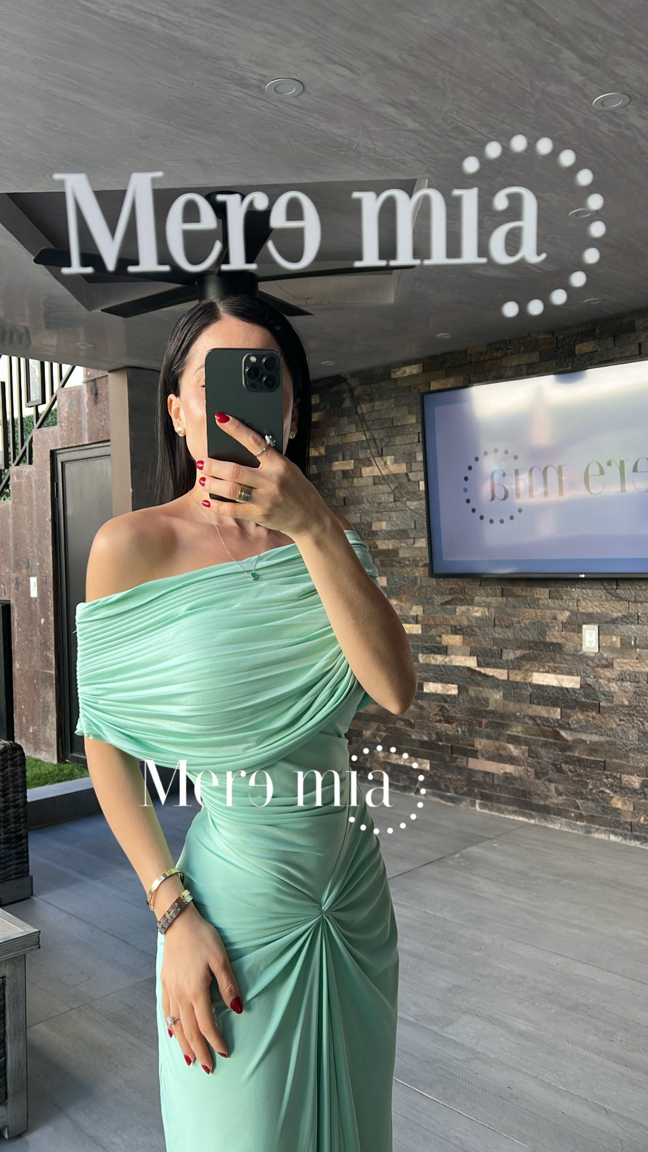 Vestido plisado nudo