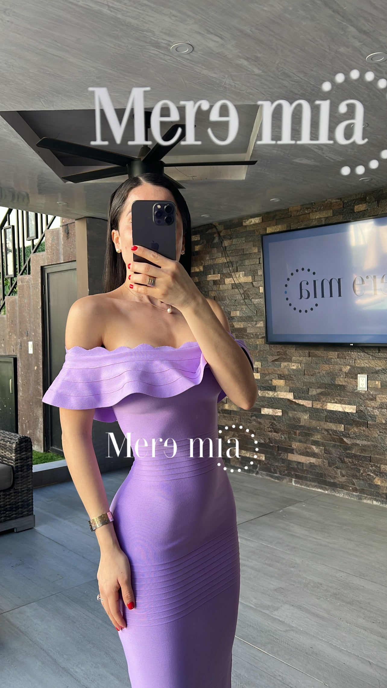 Vestido olan Ruff hombros