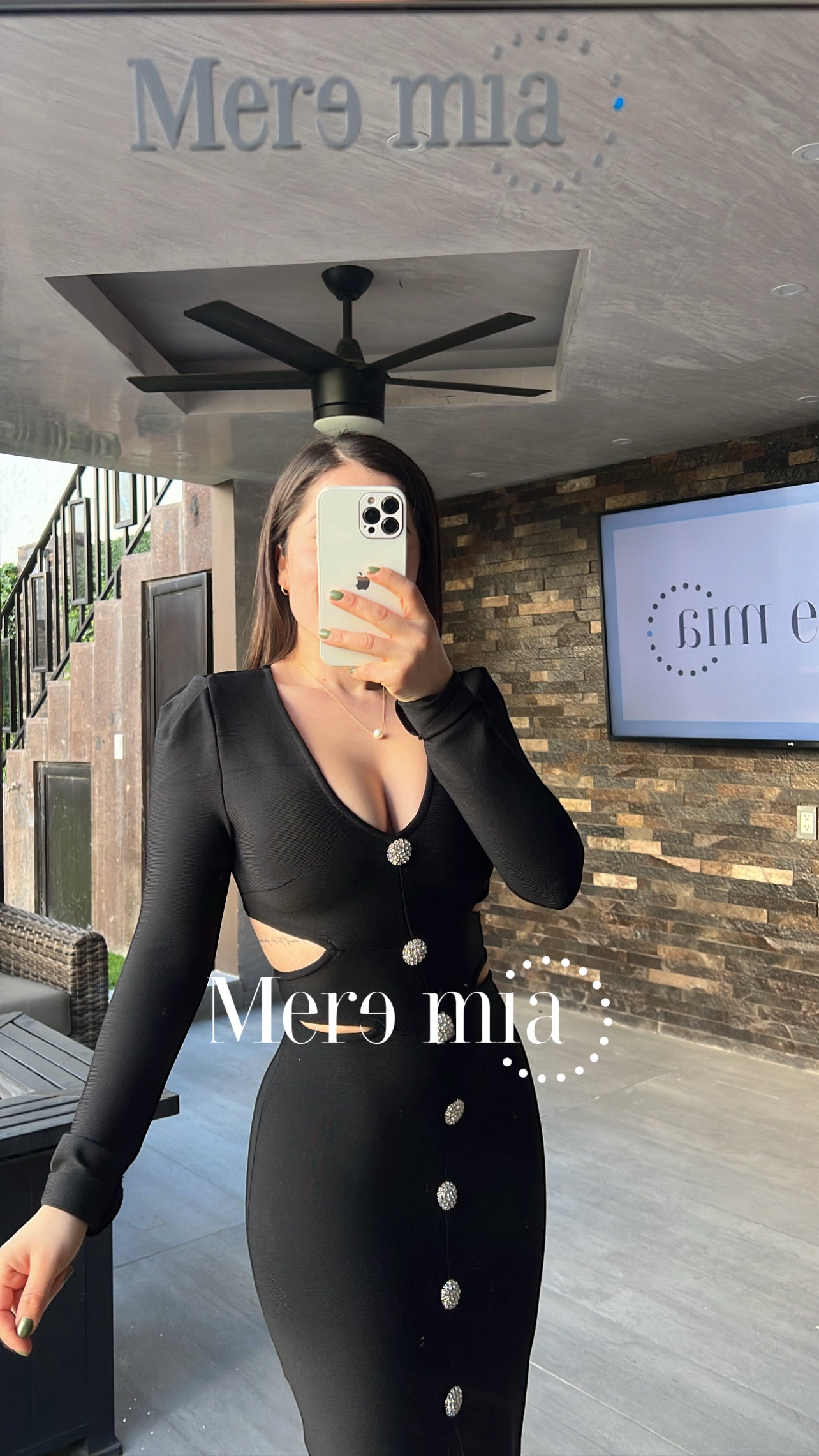 Vestido negro botones esp