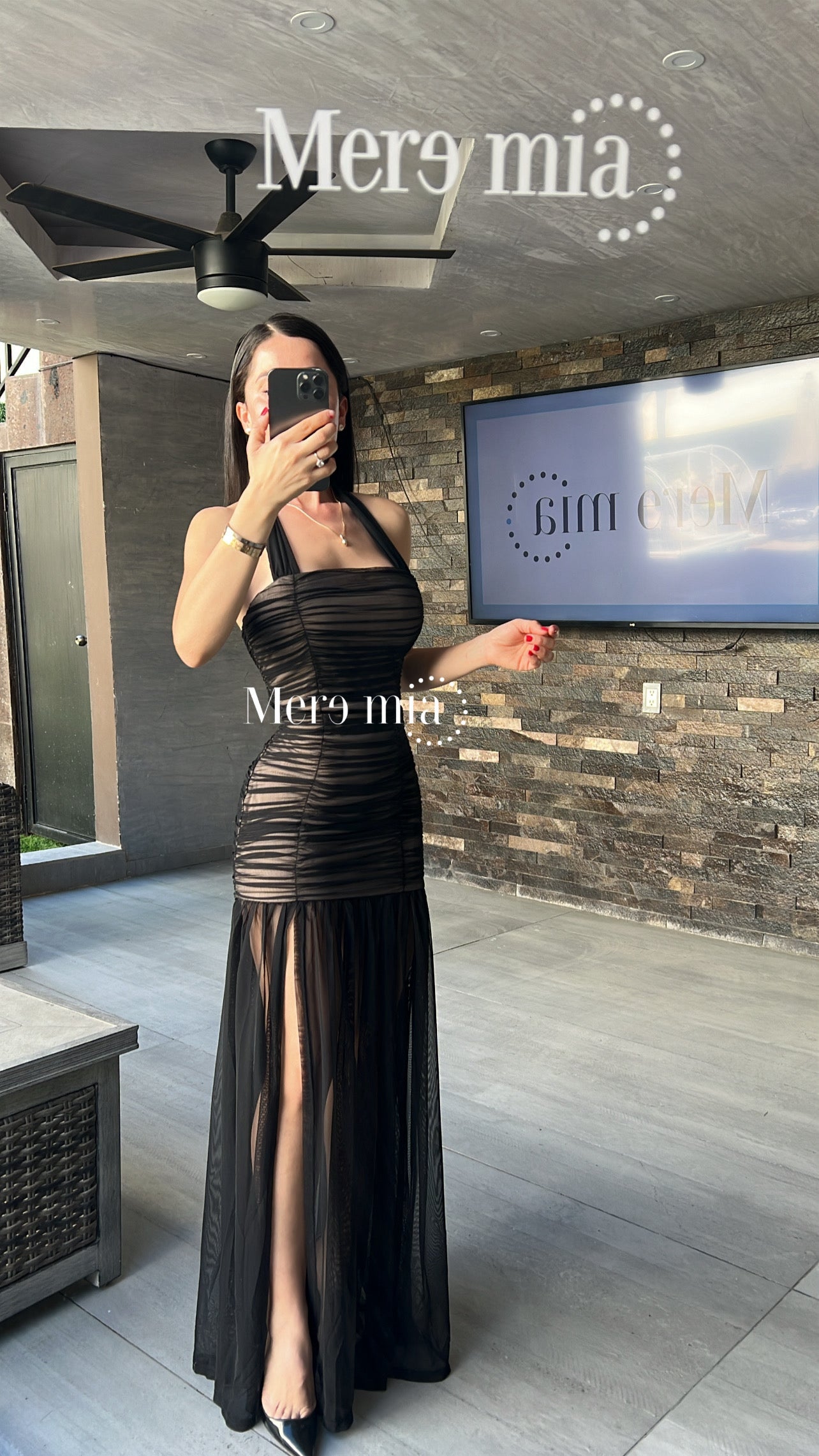 Vestido halter plisado largo