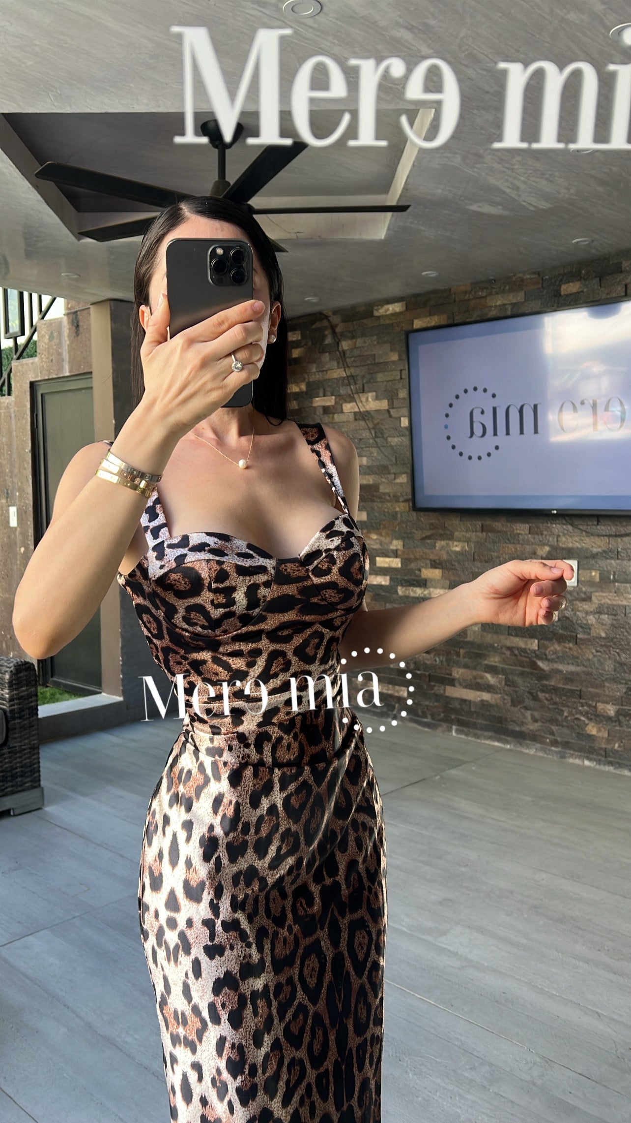 Vestido animal print copas