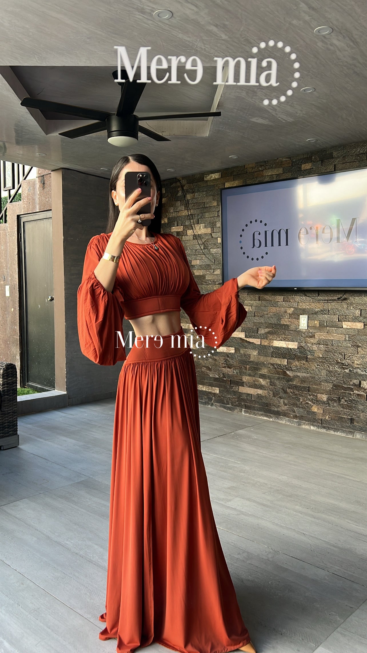 Conjunto plisado mangas bombachas