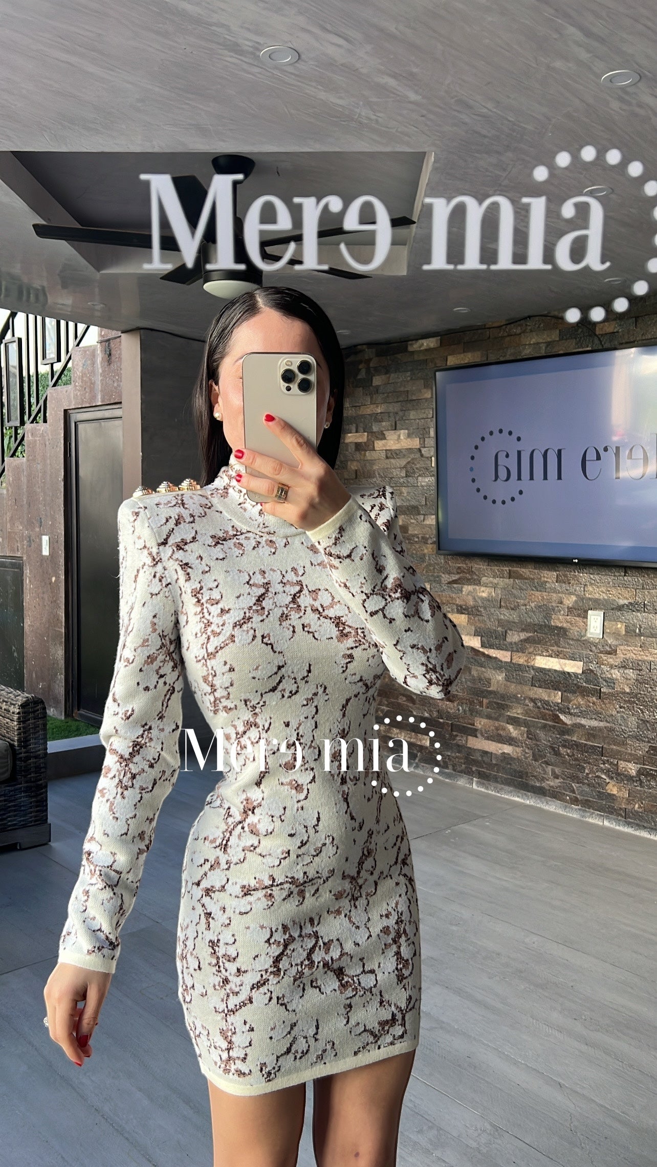 Vestido azul ramas