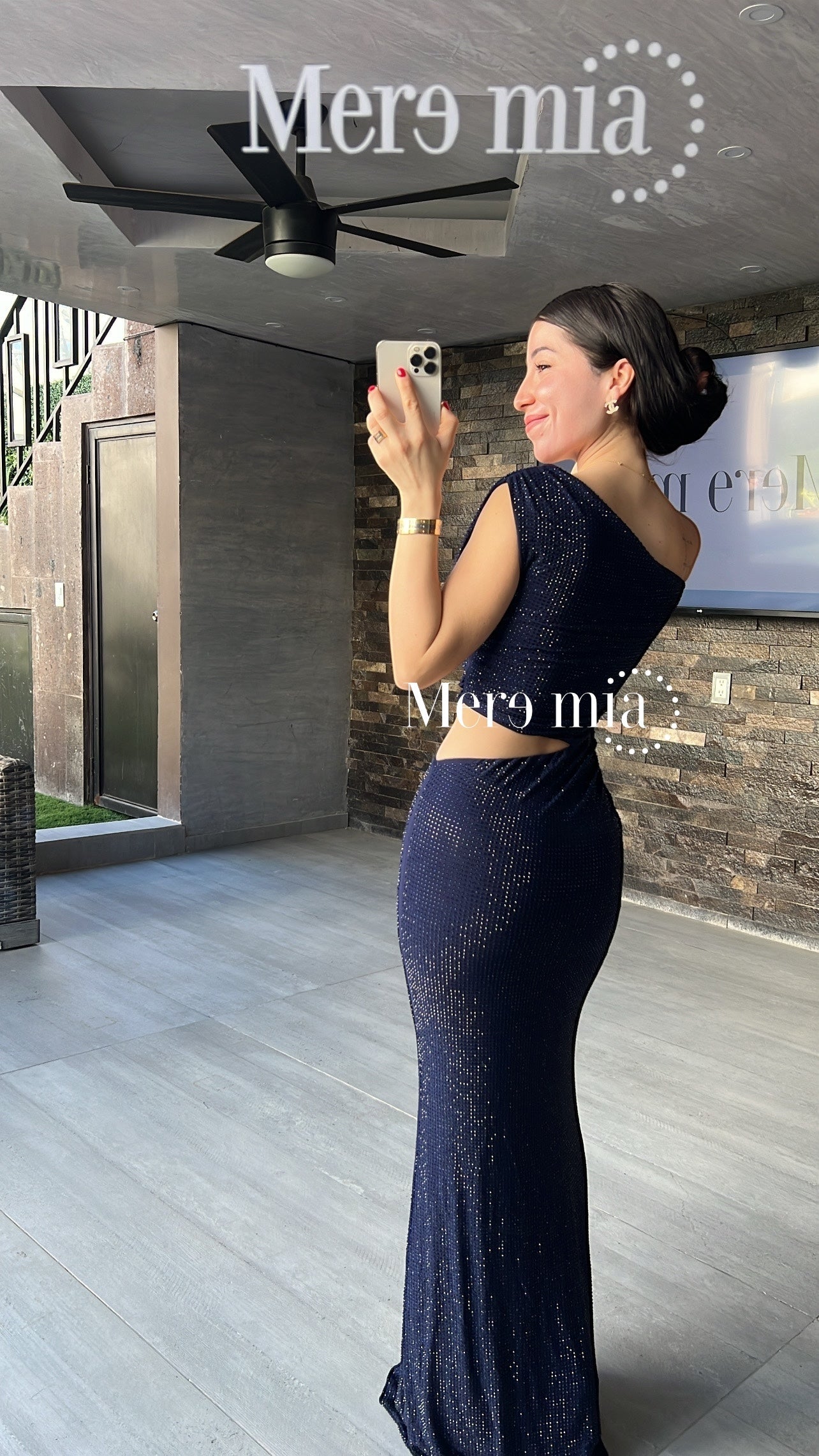 Vestido puntos hombro