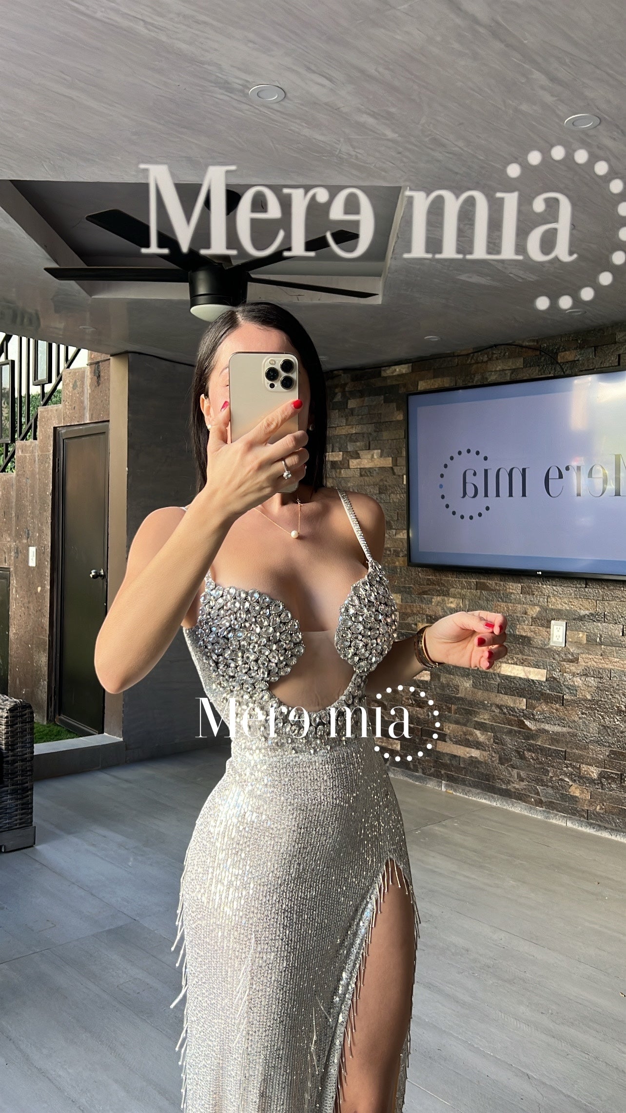 Vestido plateado largo abert