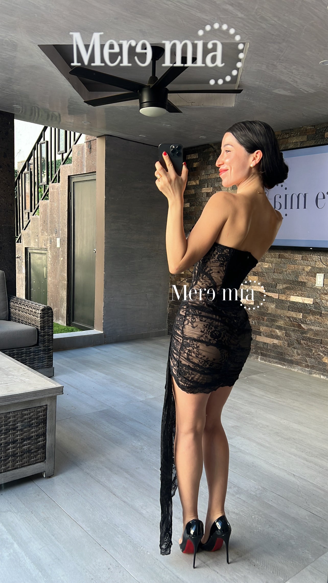 Vestido negro encaje cintas