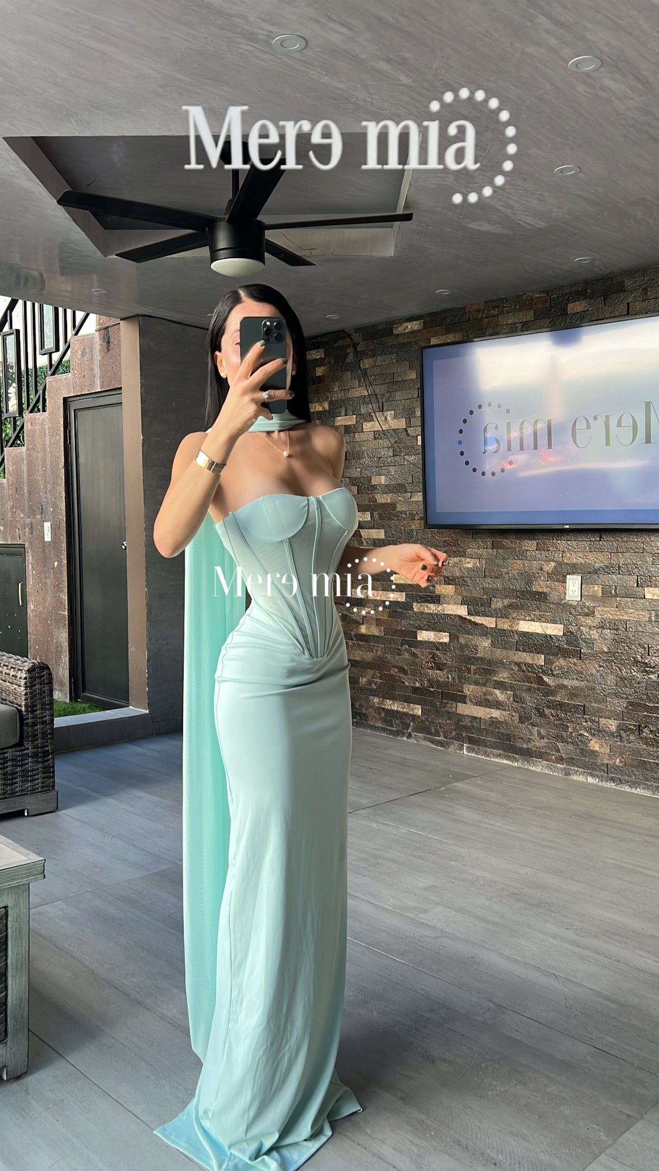 Vestido menta cuello