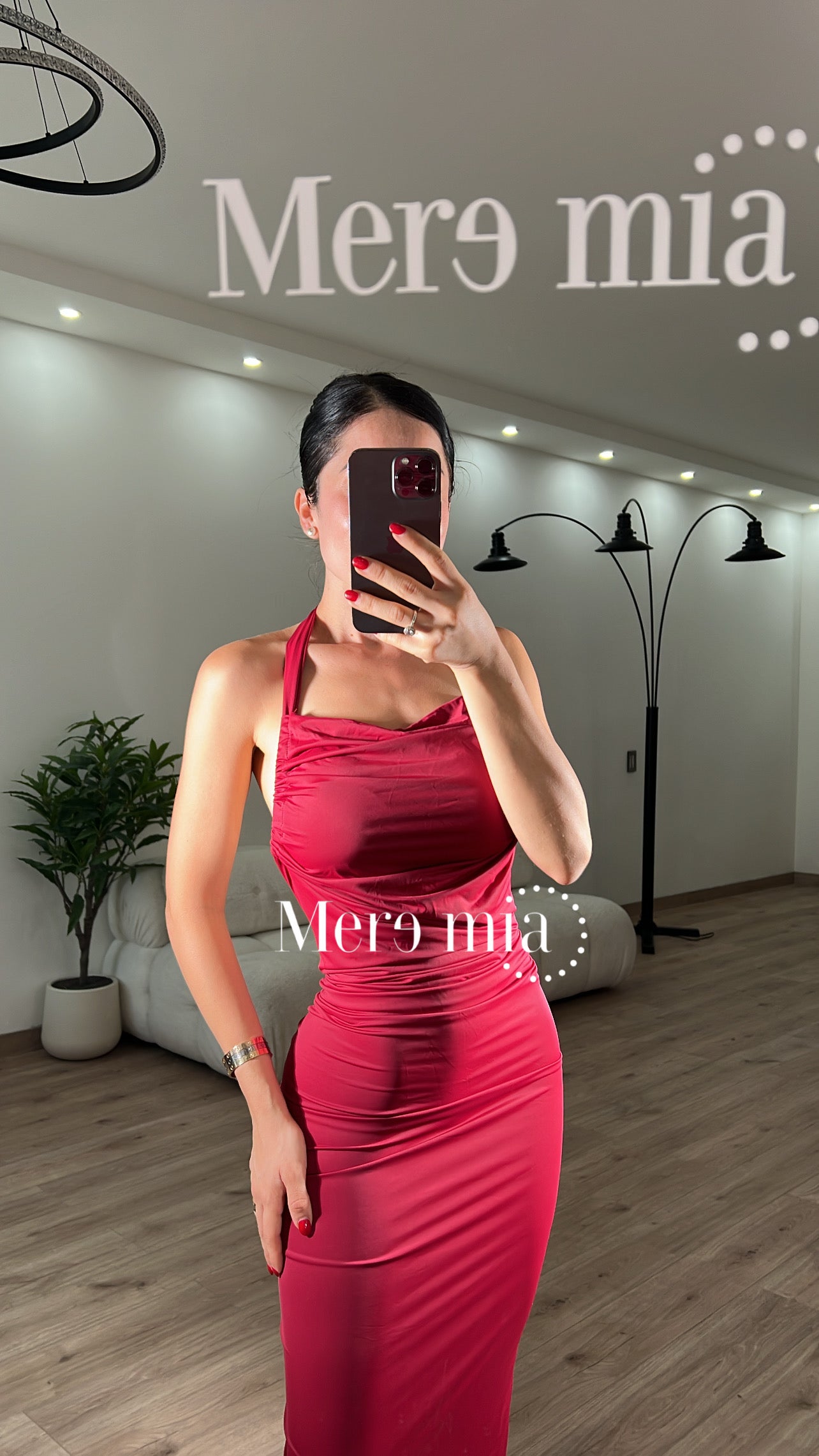 Vestido espalda v plisado