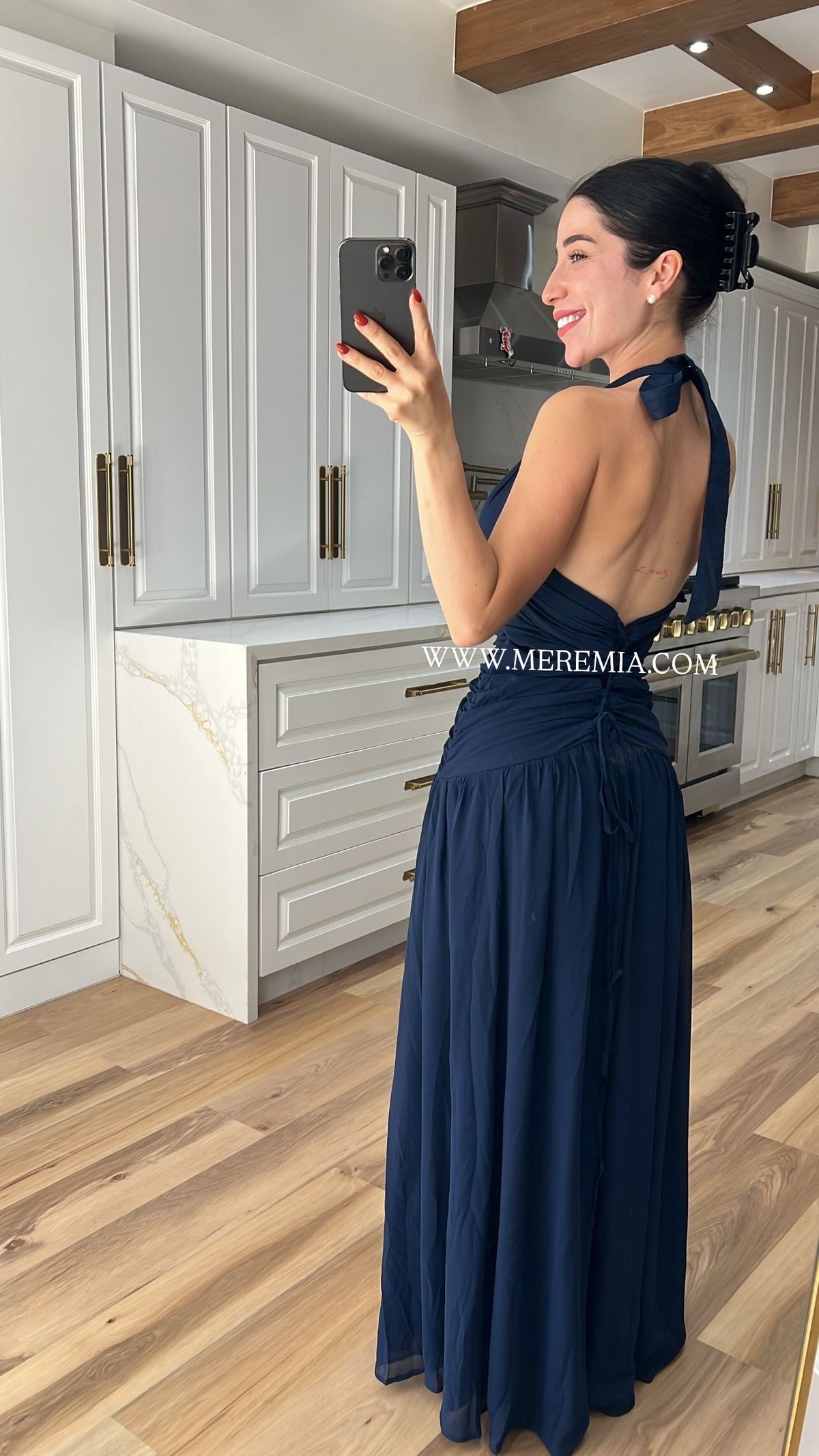 Vestido halter v plisado
