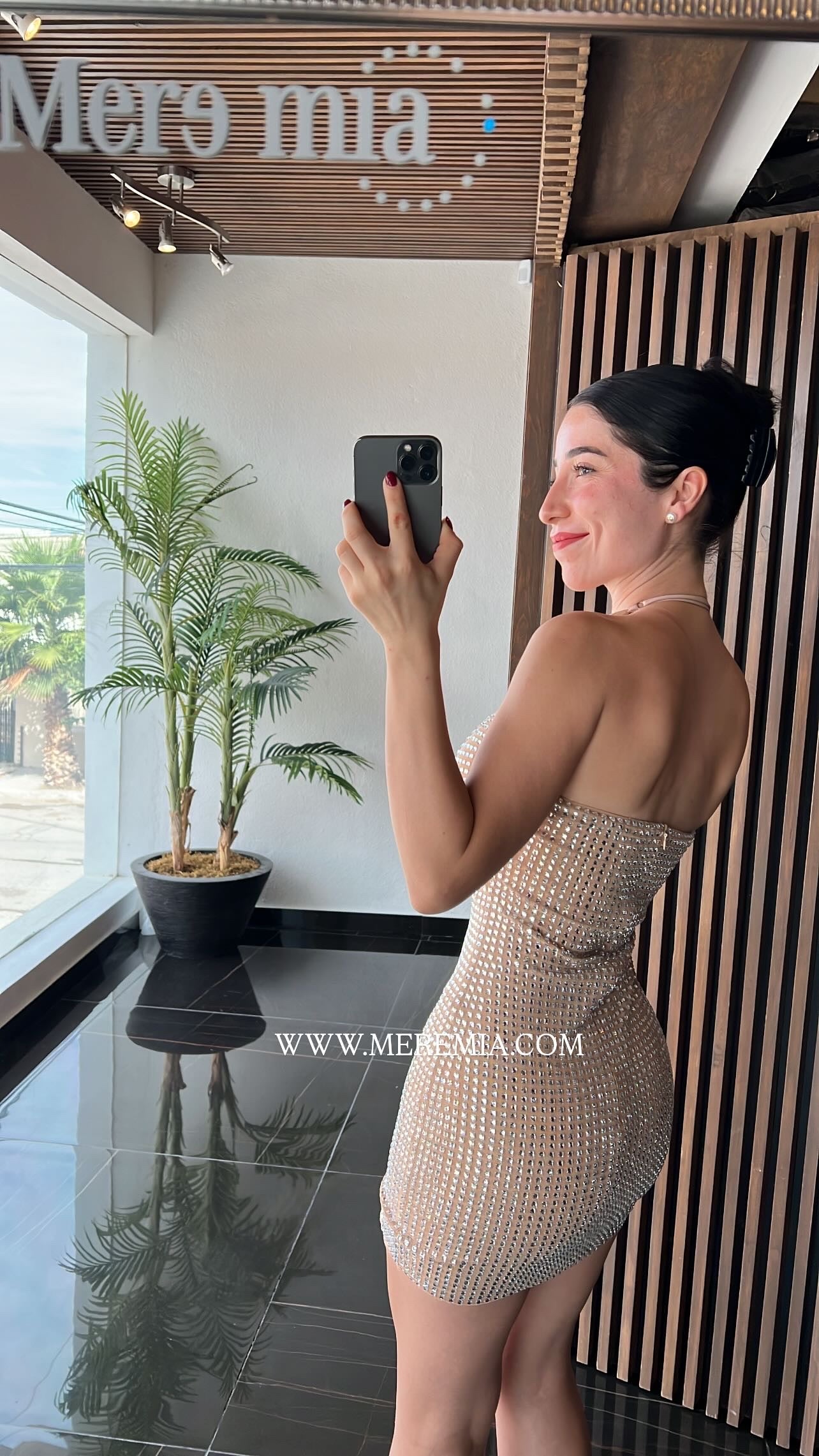 Vestido corto cuadros plata halter