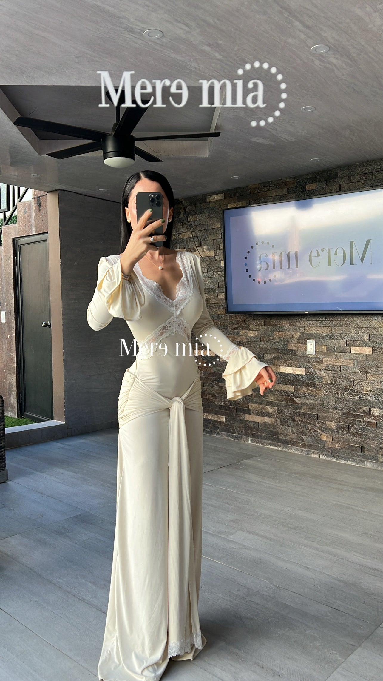 Vestido nudo encaje