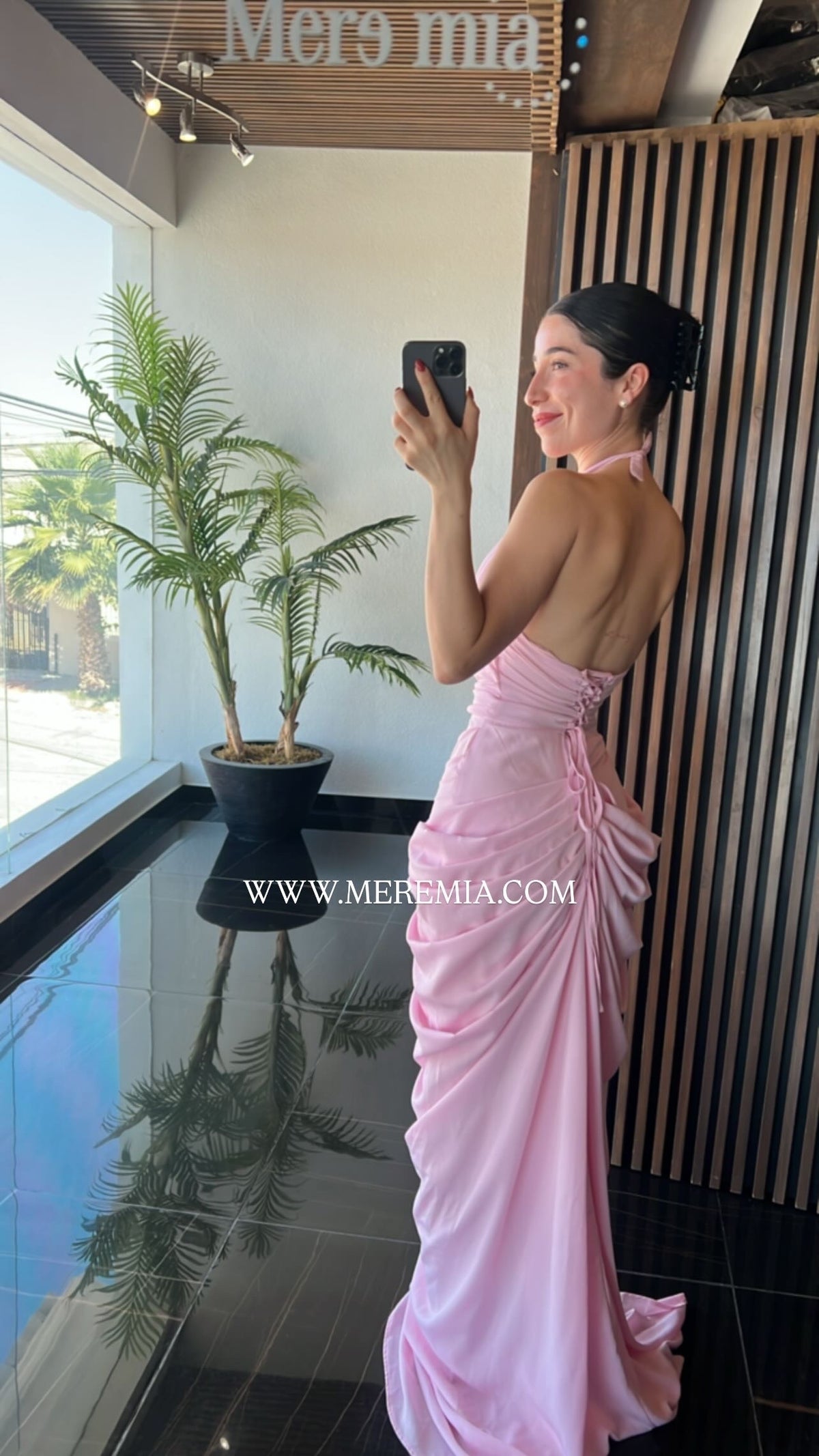Vestido halter escote V drapp