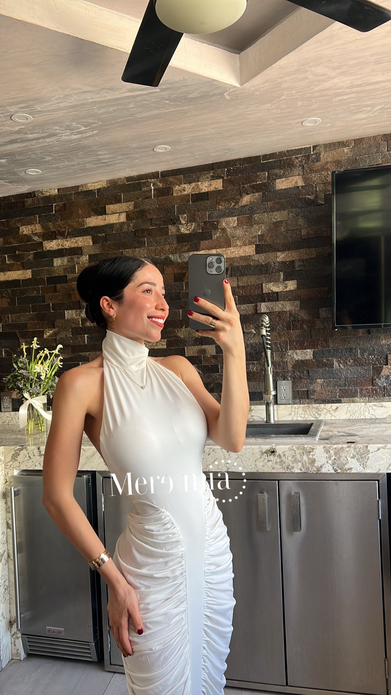 Vestido halter plisado lados