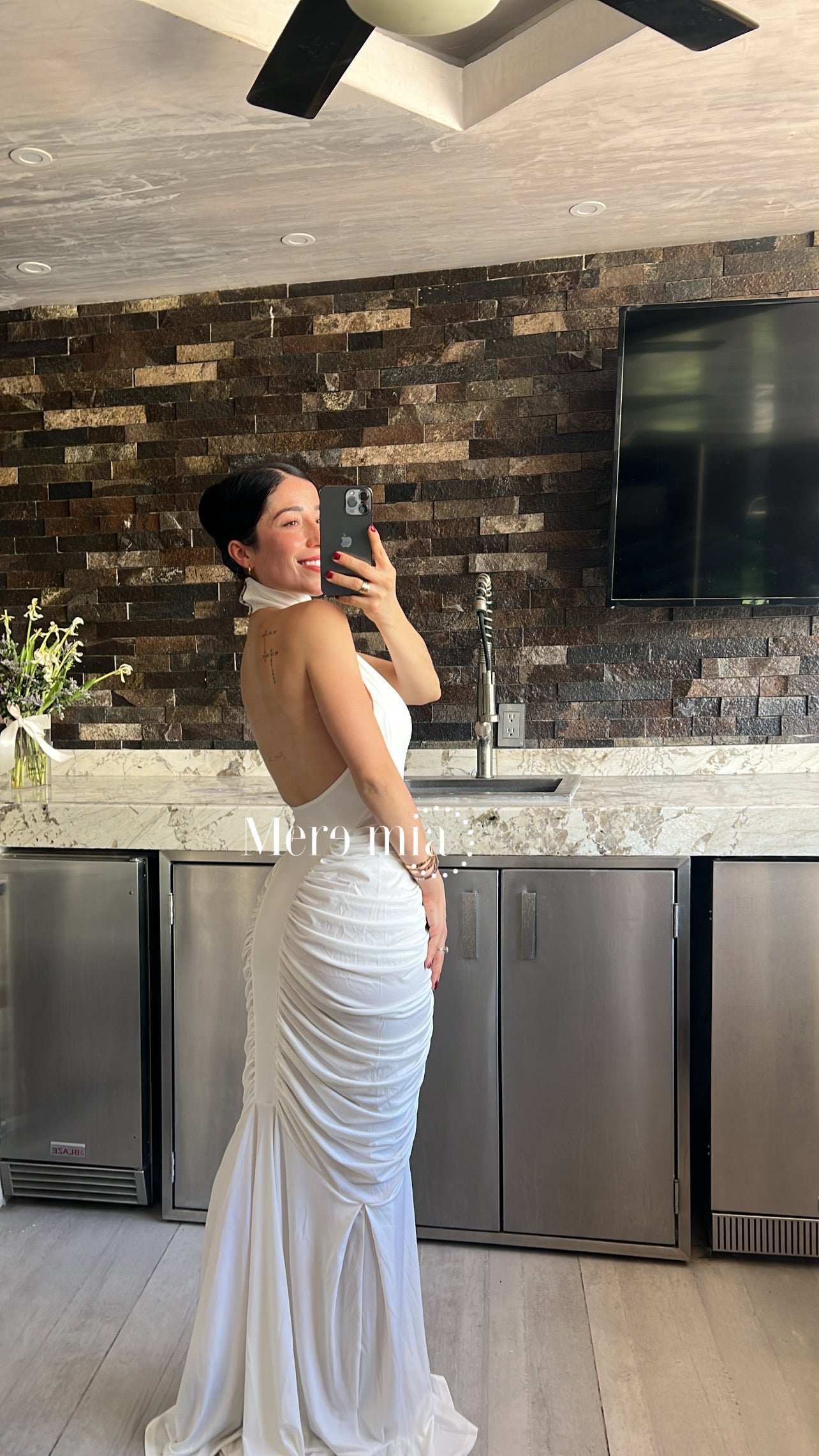 Vestido halter plisado lados