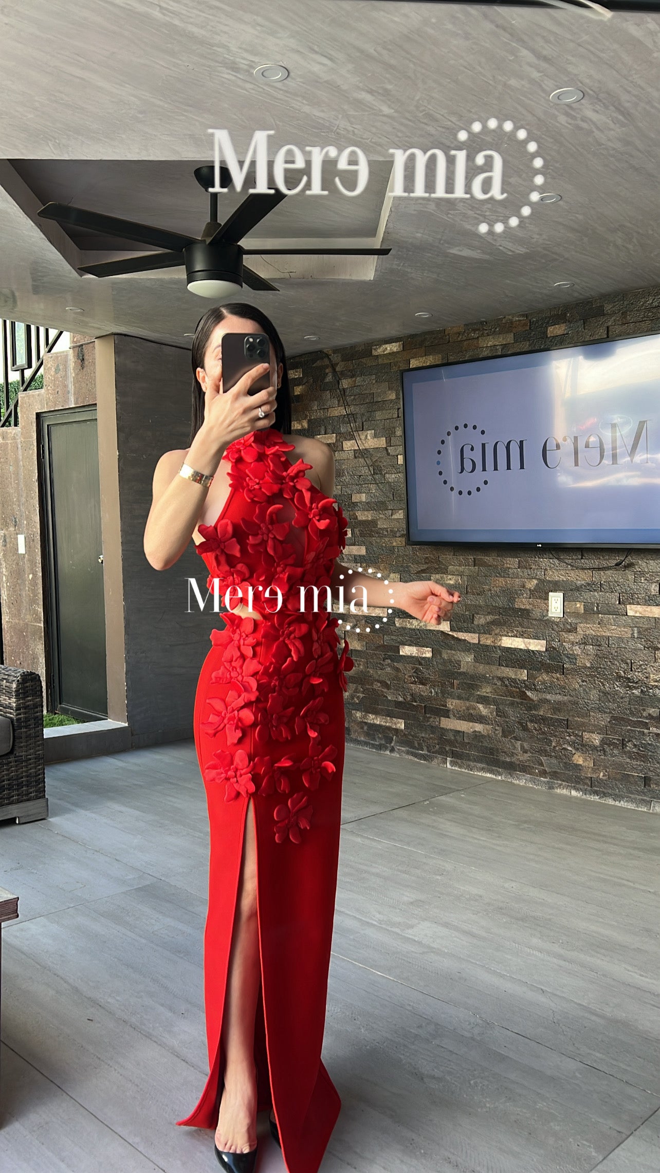 Vestido cuello flores