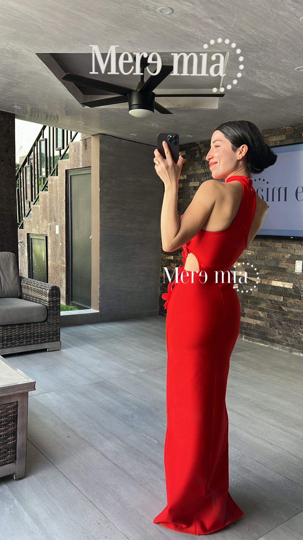 Vestido cuello flores