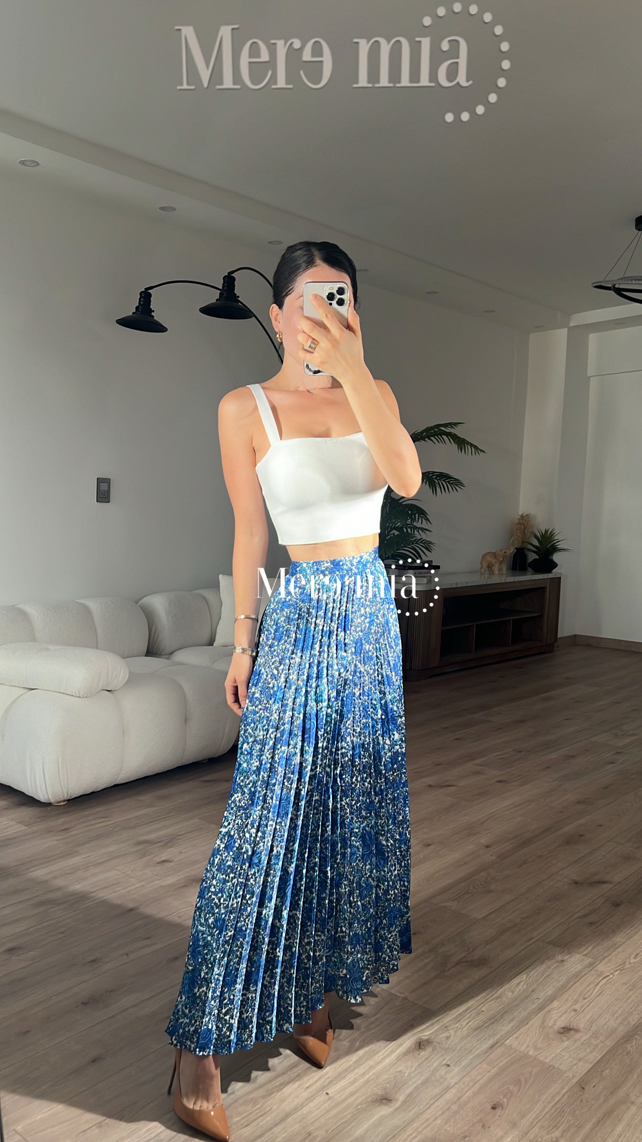 Falda plisada azul