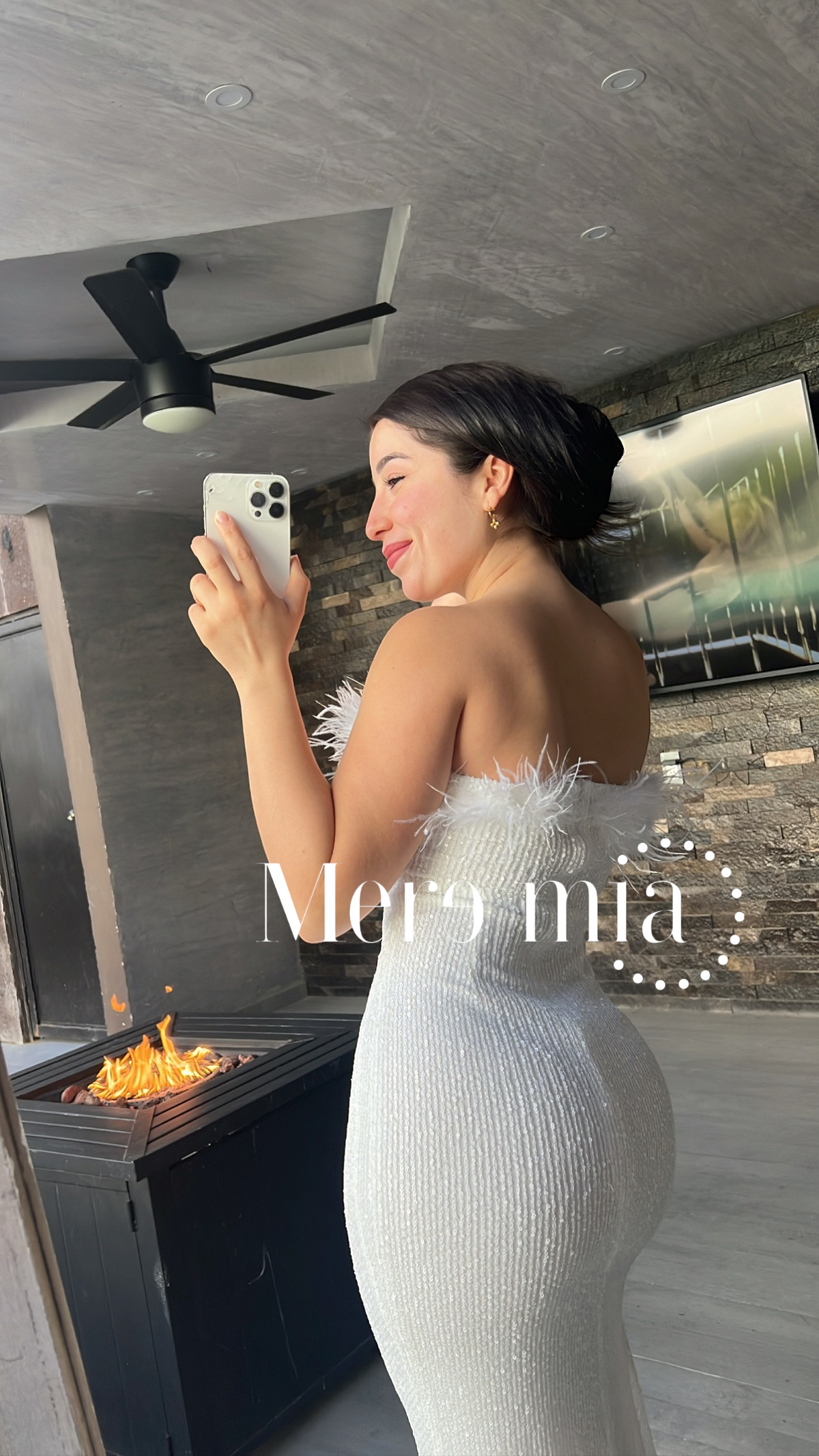 Vestido blanco plumas con lentejuela largo